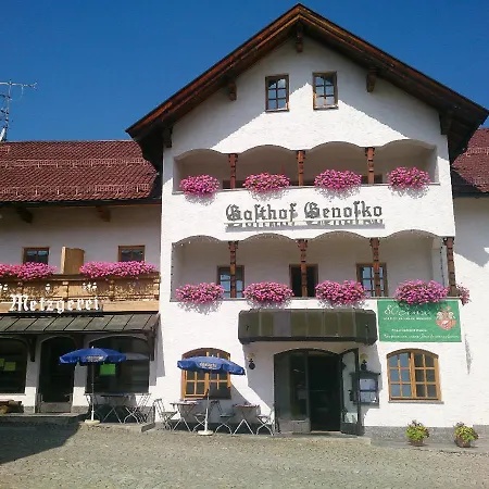 Genosko Hotel *